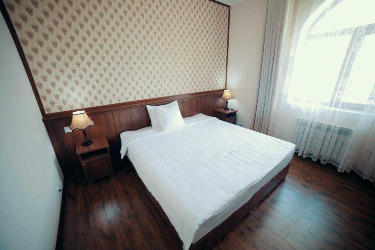Erkin Palace Hotel Hive Dış mekan fotoğraf