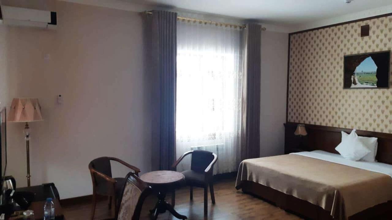 Erkin Palace Hotel Hive Dış mekan fotoğraf